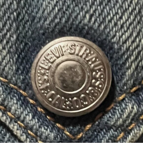 LEVIS STRAUSS CO DENIM JACKET SIZE MEDIUM Women’s Trucker Jean - Picture 5 of 7